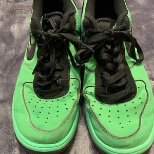 lunar air force 1 size 8.5 Mens, green superhuman, Pre-owned, Worn - Picture 1 of 5