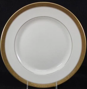 Pickard ATHENIAN Dinner Plate GREAT CONDITION - Picture 1 of 4