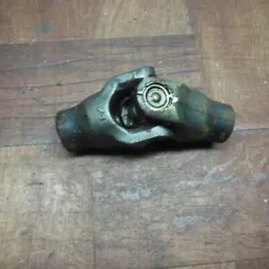 honda shadow 1100 ace aero sabre spirit OEM U UNIVERSAL JOINT GEAR - Picture 1 of 4