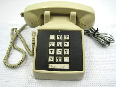 Vintage Push Button Telephone Touchtone Comdial Phone Model 2500-AS Beige - Image 1 of 4