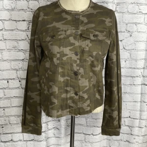 Giacca militare mimetica donna skinny bottoni bordo grezzo elasticizzato verde grande - Foto 1 di 14
