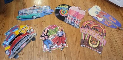 De colección 1988 Beistle Fabulous años 50 Jukebox Soda Fuente Papel Recortes 10 Piezas Foto 1 de 4