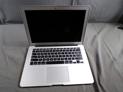MacBook Air "Core i5" 1.8 13" (2017*) 1.8 GHz Core i5 (i5-5350U) 8GB RAM **NO HD - Image 1 of 4