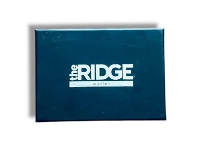 Ridge Wallet with Cash Strap, Silver - Image 1 of 4