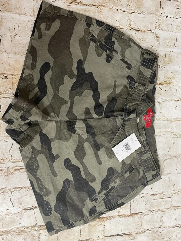 Guess brand Linen Shorts NWT Foto 1 de 3