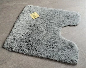 Bambou Anthrazit Grau WC-Vorleger mit Ausschnitt 55x55cm. Florhöhe:30mm. - Bild 1 von 8