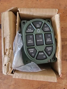 Hummer HMMWV M998 Military Truck LED Push Button Master Light switch 12484558 - Bild 1 von 3