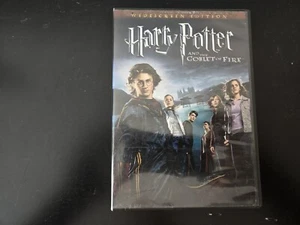 Harry Potter and the Goblet of Fire  Deluxe Wide-screen  - Picture 1 of 4