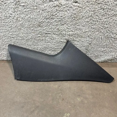 Chrysler 300 2011-2023 panel de consola central lateral del pasajero moldura OEM vinilo diestro Foto 1 de 4