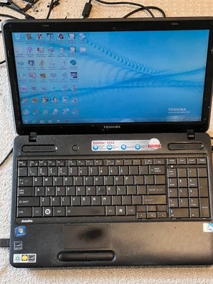 TOSHIBA SATELLITE C655 Celeron 2.2GHz 4GB 250GB HDD - Battery Keyboard NOT Work - Image 1 of 4