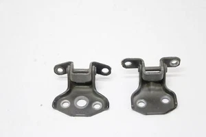 Subaru Impreza 2017-2023 bisagra de puerta inferior y superior delantera derecha OEM - Imagen 1 de 7