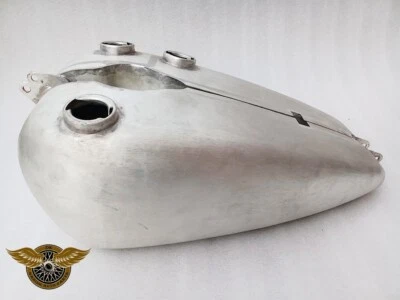 PETROL GAS FUEL TANK FOR INDIAN CHIEF 1938 TO 1947 SOLDERED TIN PLATED - Image 1 of 4