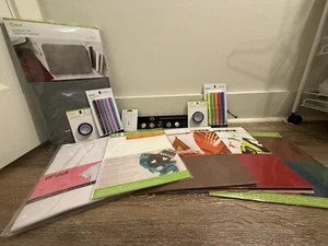 ¡Paquete Cricut! ¡¡Un montón de materiales nuevos para prensa de calor de hierro!! Gran oferta - Imagen 1 de 17