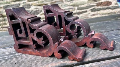 EXCELENTE PAR: MÉNSULAS DE MADERA CHINAS DEL SIGLO XIX CON TALLAS SIMÉTRICAS c1880s Foto 1 de 4