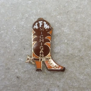 Vintage VFW Michigan Boot Pin Goldy Veterans of Foreign Wars Collectible Enamel - Picture 1 of 4