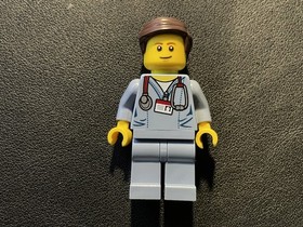 LEGO MINIFIGURE TLM054 MOVIE DR MCSCRUBS FROM 70811 FLYING FLUSHER