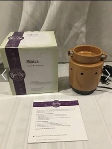 Scentsy Full Size Retired Maize Warmer Golden Mustard Yellow NEW - Picture 1 of 3