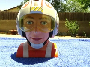 Star Wars Rebel Pilot Helm öffnet für Micro Play Set  - Bild 1 von 11