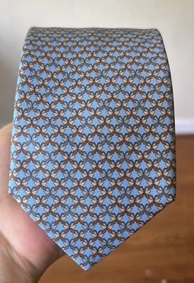 Corbata Saks 5th Avenue 100 % seda patrón mariposa hecha en Italia Foto 1 de 4