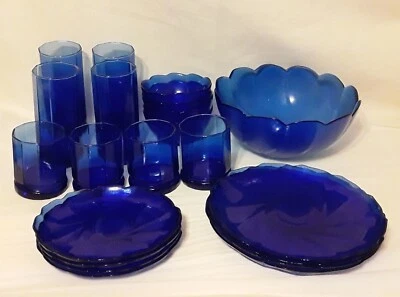 ARCOROC Glass France Cobalt Blue Set of 4 Dinner&Salad Plates,Bowls,Cups (21pc) - Image 1 of 4