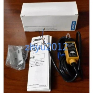 1PC New Omron E3S-X3CE4 Photoelectric Switch Free Shipping E3SX3CE4 - Picture 1 of 3