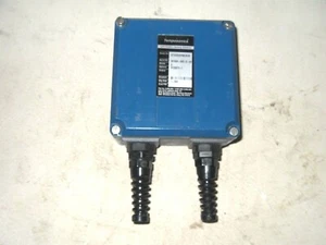 Temposonics 311000000-RBU0030 Sensor - Picture 1 of 4