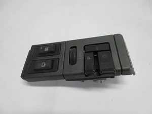 1991-1994 S10 BLAZER JIMMY HEADLIGHT SWITCH LAMP REAR WIPER DEFROST SWITCH OEM - Picture 1 of 4