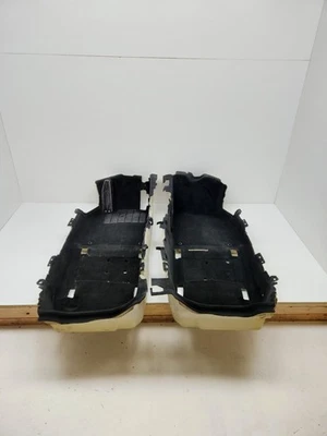 Par de alfombrillas para piso delantero Porsche 718 Spyder 2020-2025 (negro) OEM  Foto 1 de 4