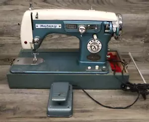 🔥💎Vintage Super DeLuxe Zig Zag Sewing Machine 1960's 🔥WORKING CONDITION🔥 - Picture 1 of 13