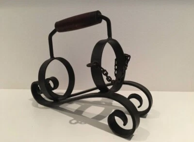 Portabottiglie In Ferro Battuto  - Immagine 1 di 4