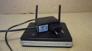 D-Link DIR-615 Wireless N Router 300 Mbps 4-Port 10/100 Netzwerk + PSU & ANTENNA - Afbeelding 1 van 2