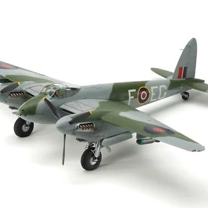 Tamiya 60326 DeHavilland Mosquito FB MK VI 1:32 Scale Model Aircraft Kit - Picture 1 of 8