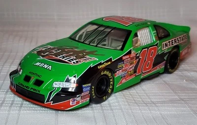 Bobby Labonte #18 Interstate Batteries 2002 Pontiac Action Diecast 1/24 - Image 1 of 4