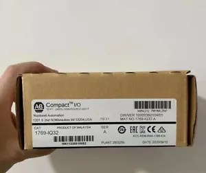 New Sealed 1769-IQ32 SER A CompactLogix 24V DC Input Module - Picture 1 of 4