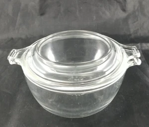 PYREX vintage 10 oz. #018 Cazuela de vidrio plato con tapa 680 - C - 13 - Imagen 1 de 10