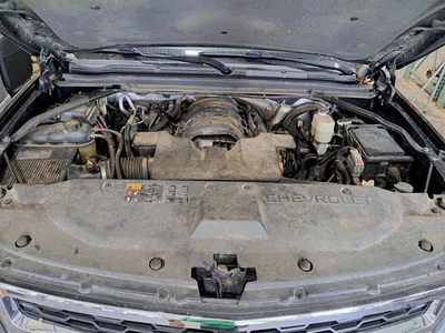 Strut 2016 Suburban 1500 Sku#4205602 Foto 1 de 4