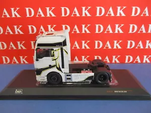 Die cast 1/43 Modellino Camion Truck MAN TGX XXL D38 Bianco 2020 by Ixo - Foto 1 di 8