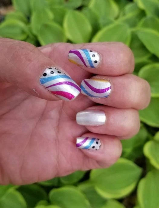 Color Street Nail Polish Strips Cool Beans Design Retired Retro Pop 80s