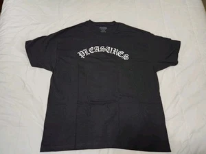 Size XXL - Pleasures Old E Logo Tee T Black BRAND NEW Old English Font - Picture 1 of 3