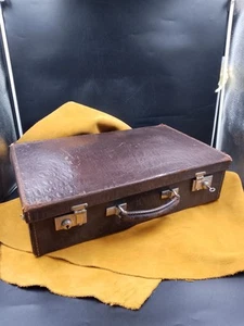 Kleiner Lederkoffer Ca 1920 Kroko Optik- Mit Schlüssel-Lila Seide Innen- 44x27cm - Bild 1 von 16