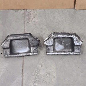 1987 Corvette C4 Front Mono Leaf Outer Mounting Plates Mounts Brackets - Bild 1 von 8