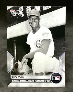 2022 Topps Now~Buck O'Neil #591 Salón de la Fama Clase 2022 PR:1128 - Imagen 1 de 2