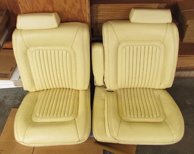 LOCAL PICKUP ONLY! 1980-1985 CADILLAC SEVILLE LH & RH FRONT SEATS LIGHT YELLOW — 第 1/4 张图片