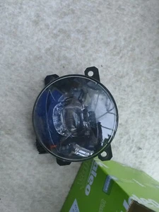 VALEO 047406 Fog Light for CITROËN,DS,PEUGEOT 3008 and other - Picture 1 of 1