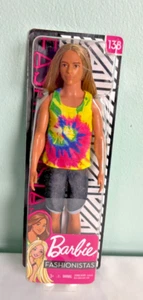 Barbie Fashionista Mattel #138 Ken con cabello largo rubio ojos marrones GHW66 - Imagen 1 de 3