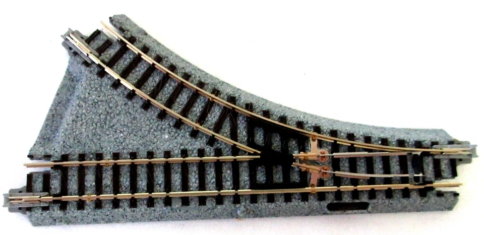 Kato Unitrack 20-240 Compact Electric Turnout 150mm 45 RIGHT(EP150-45R)  No WIRE - Image 1 of 2