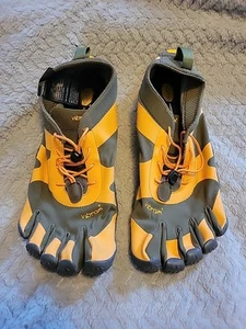 Vibram FiveFingers V-Alpha Mens Size 11-11.5 Orange Gray Athletic Shoes 21M7101 - Picture 1 of 8