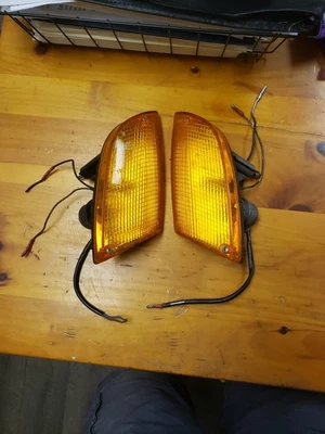 Montajes intermitentes euros BMW 77-89 633 635 E24 Foto 1 de 4