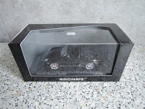 400069300 Minichamps Porsche Boxster Spyder 4 2010 1:43 black /schwarz - Bild 1 von 7