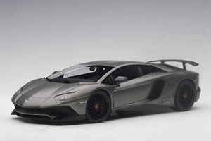 LAMBORGHINI AVENTADOR SV LP750-4 GRIGIO TITANS MATTE GRAY 1:18 by AUTOART 74554 - Picture 1 of 15